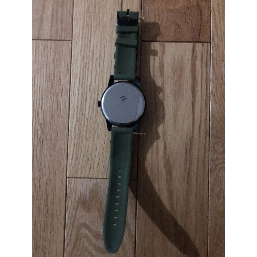 Halo‎ 5 Guardians Men’s Large Face Watch - Accutime Watch Corp.Pre-Owned Green